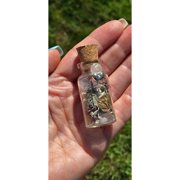Rose Quartz and Sodalite Beaded Bracelet and Earrings Set - Picture 3 of 4